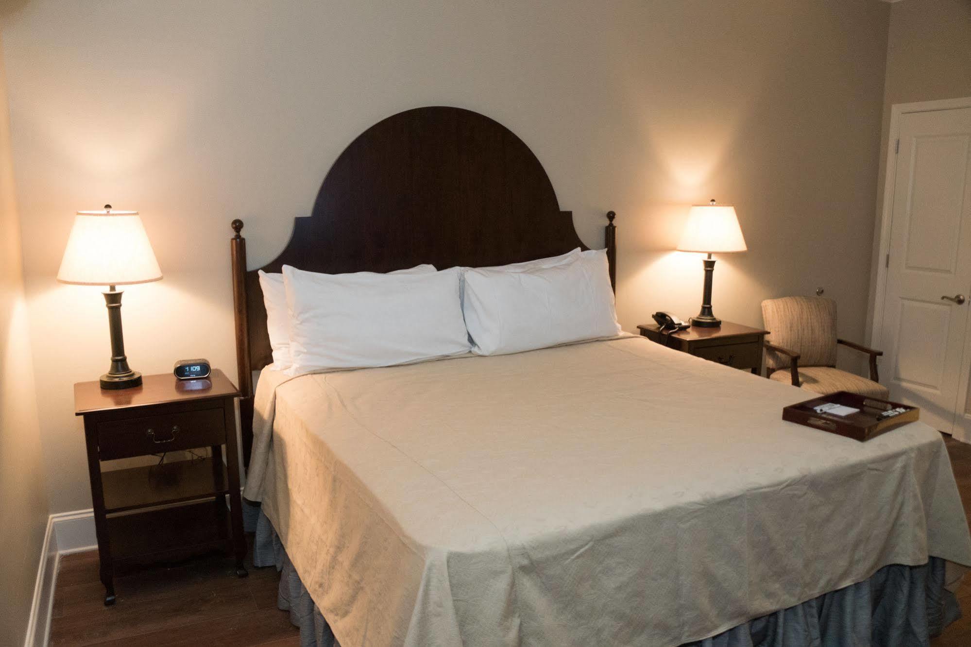 נאצ'יטוצ'ס Chateau Saint Denis Hotel, A Trademark Collection By Wyndham מראה חיצוני תמונה